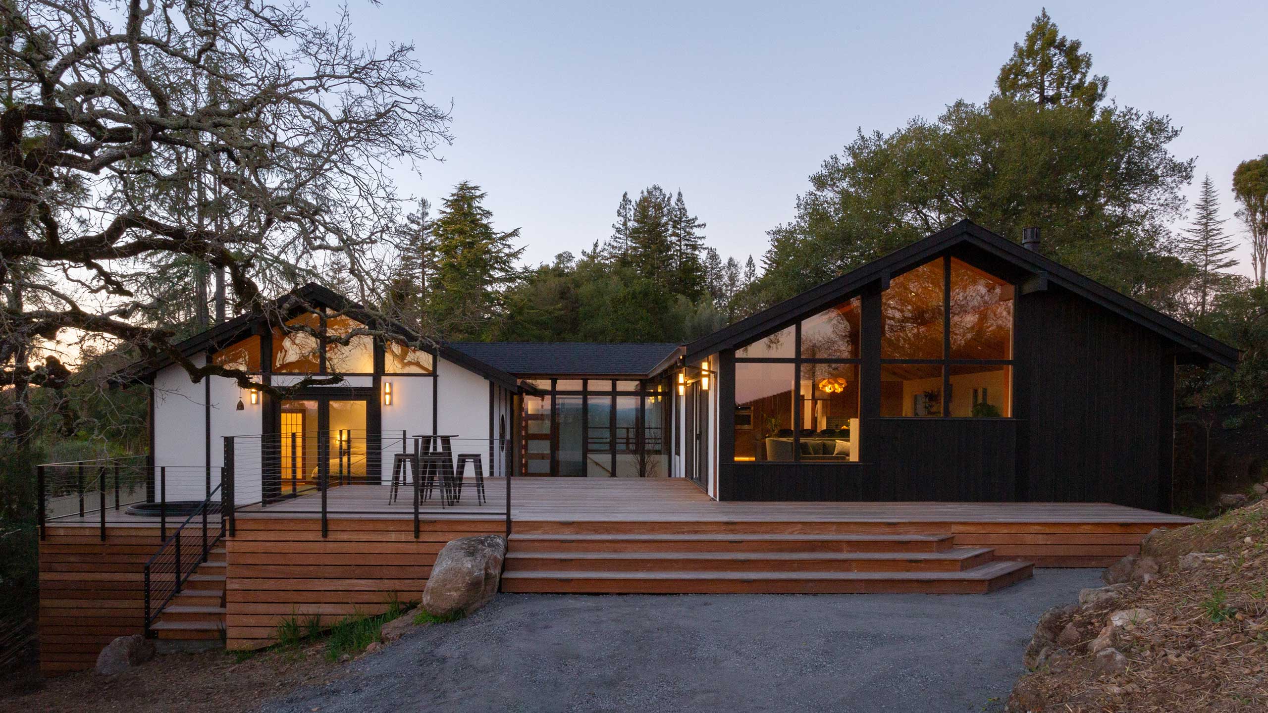 Zen-House-Santa-Rosa-burned-wood-and-white-japanese-style-facade